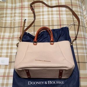 Dooney & Bourke